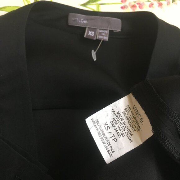 VINCE Black Silk Blouse Tunic XS S M V Neck Silk Top Side Split Oversized - Picture 10 of 10